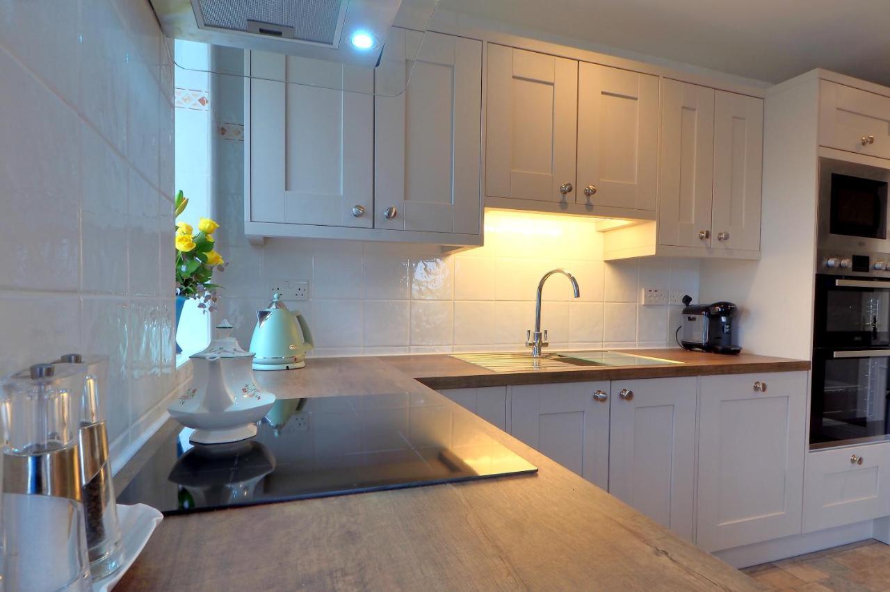 Hillcrest Luxury Apartment Kilrush Esterno foto